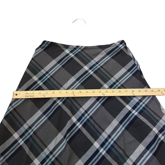 Croft & Barrow Plaid a line midi Skirt size 8 stretch - Picture 4 of 6